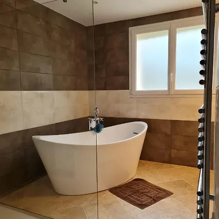 Hébergement de vacances Haut De Villa Entre Porticcio Et Pietrosella *