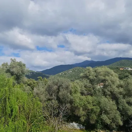Haut De Villa Entre Porticcio Et Pietrosella Ferienhaus *